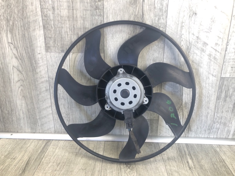 Вентилятор основного радиатора Q50 15-20 2016 SEDAN 2.0T M274