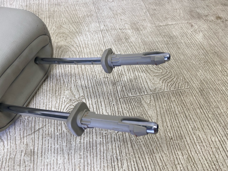 Подголовник сиденья передний левый LEGACY 09-15 BM 2012 SEDAN 3.6 EZ36