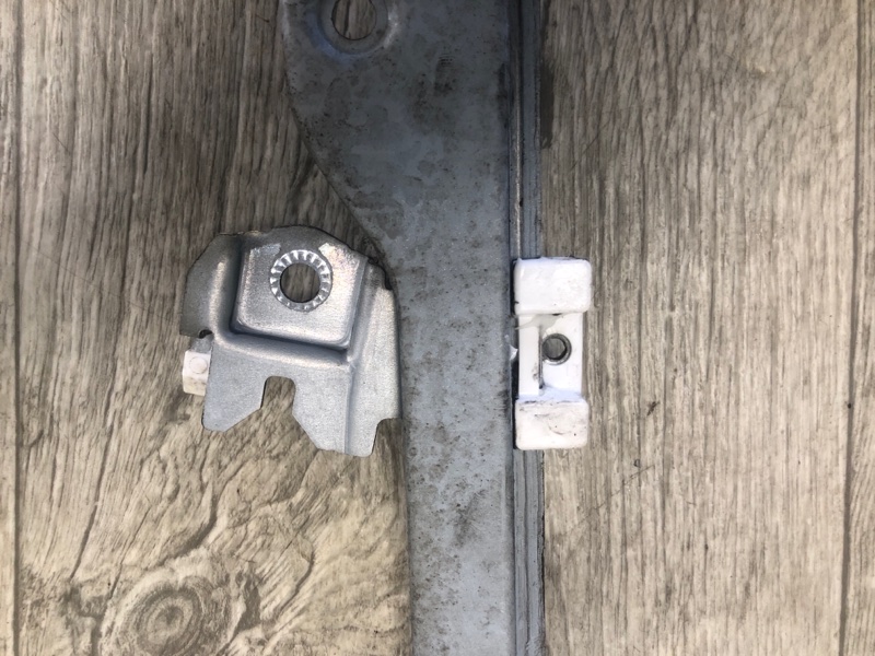 Стеклоподъемник передний левый Q50 15-20 2016 SEDAN 2.0T M274 Стеклоподъемник передний левый Q50 15-20 2016 SEDAN 2.0T M274