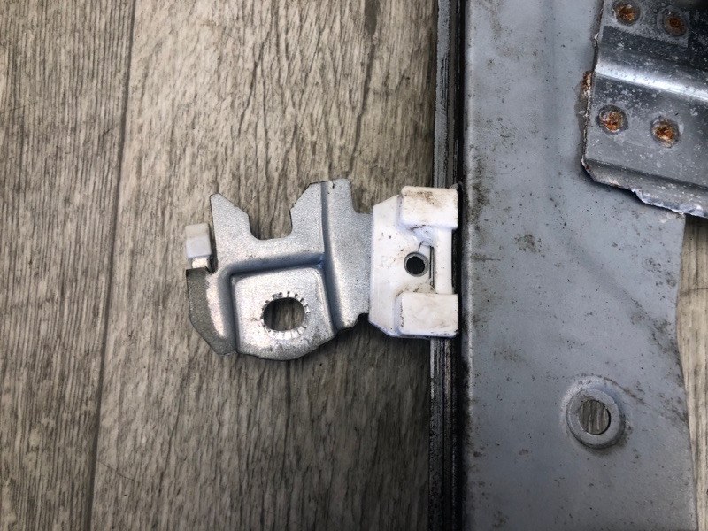 Стеклоподъемник передний правый Q50 15-20 2016 SEDAN 2.0T M274 Стеклоподъемник передний правый Q50 15-20 2016 SEDAN 2.0T M274