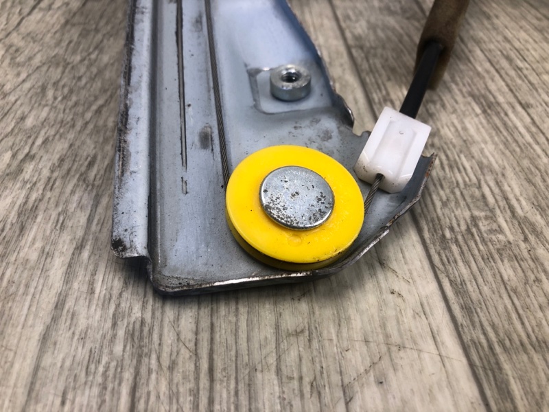 Стеклоподъемник передний правый Q50 15-20 2016 SEDAN 2.0T M274 Стеклоподъемник передний правый Q50 15-20 2016 SEDAN 2.0T M274