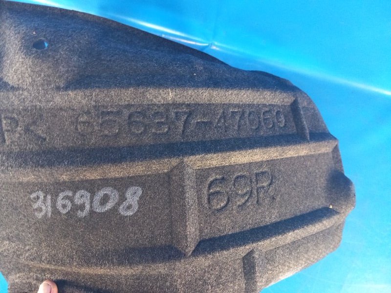 Подкрылок задний правый PRIUS 16- 2016 1.8 2ZRFXE