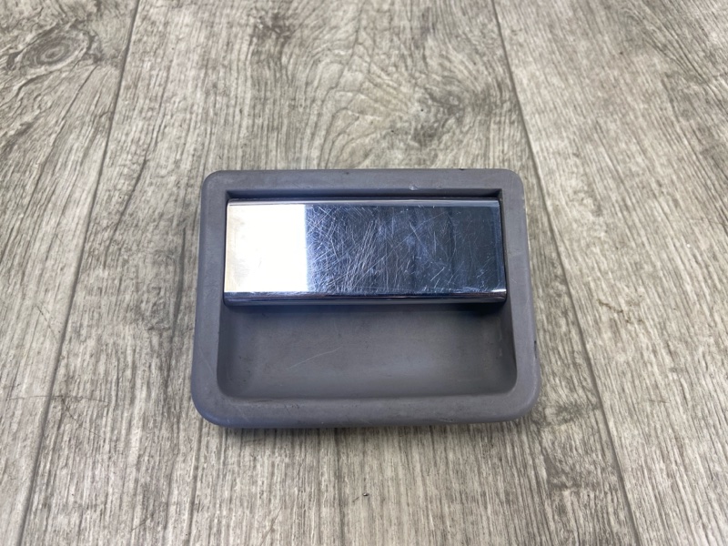 Ручка двери багажника CAYENNE 02-07 2006 955 4.5i M48 Ручка двери багажника CAYENNE 02-07 2006 955 4.5i M48