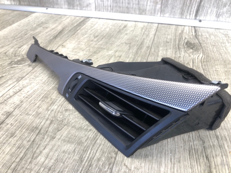 Дефлектор воздушный передний левый Q50 15-20 2016 SEDAN 2.0T M274 Дефлектор воздушный передний левый Q50 15-20 2016 SEDAN 2.0T M274