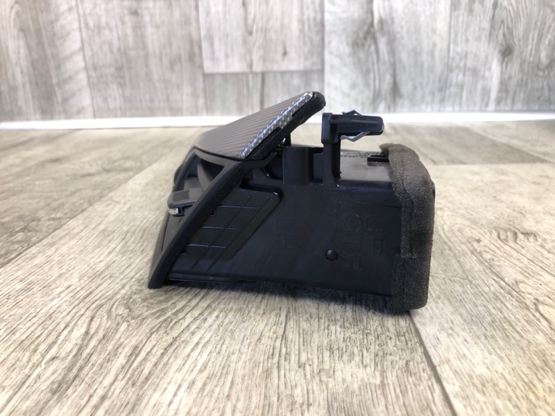 Дефлектор воздушный передний левый Q50 15-20 2016 SEDAN 2.0T M274 Дефлектор воздушный передний левый Q50 15-20 2016 SEDAN 2.0T M274