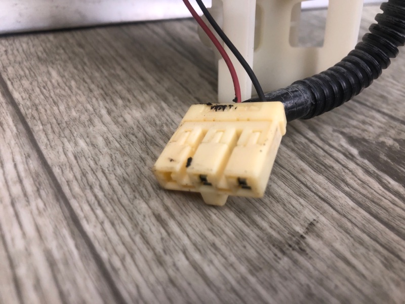 Датчик уровня топлива Q50 15-20 2016 SEDAN 2.0T M274