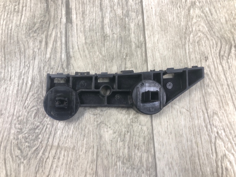 Кронштейн заднего бампера правый Q50 15-20 2016 SEDAN 2.0T M274