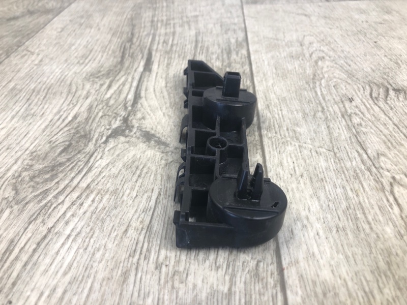 Кронштейн заднего бампера правый Q50 15-20 2016 SEDAN 2.0T M274