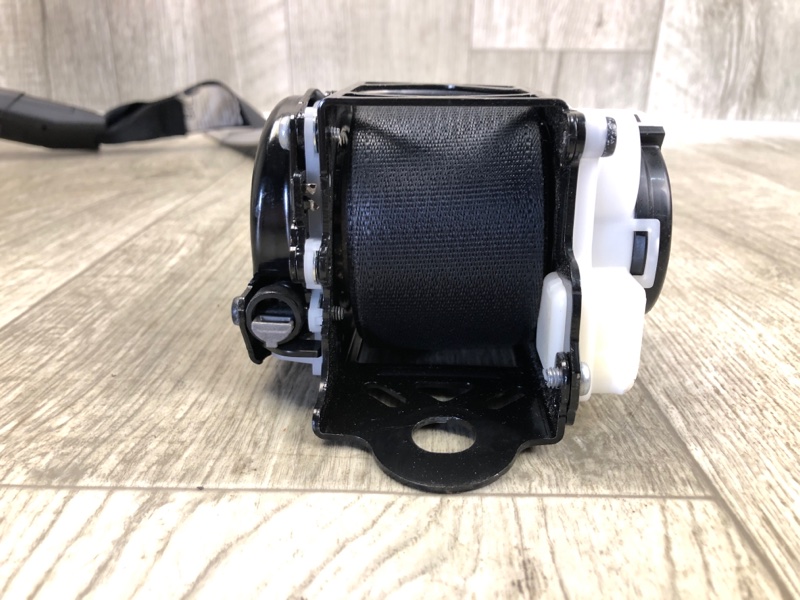 Ремень безопасности передний левый INFINITI Q50 15-20 SEDAN 2.0T M274