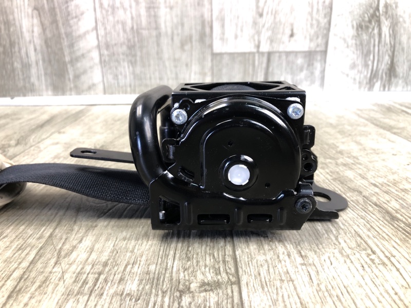 Ремень безопасности передний левый Q50 15-20 2016 SEDAN 2.0T M274