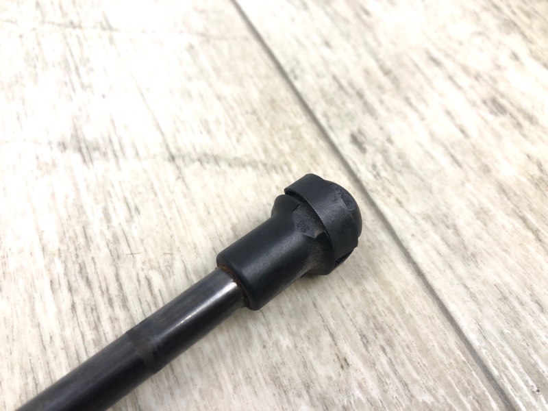 Амортизатор крышки багажника Q50 15-20 2016 SEDAN 2.0T M274