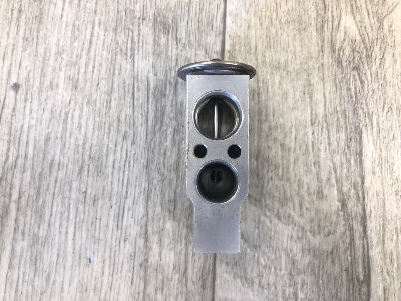 Клапан кондиционера LEGACY 09-15 BM 2012 SEDAN 3.6 EZ36