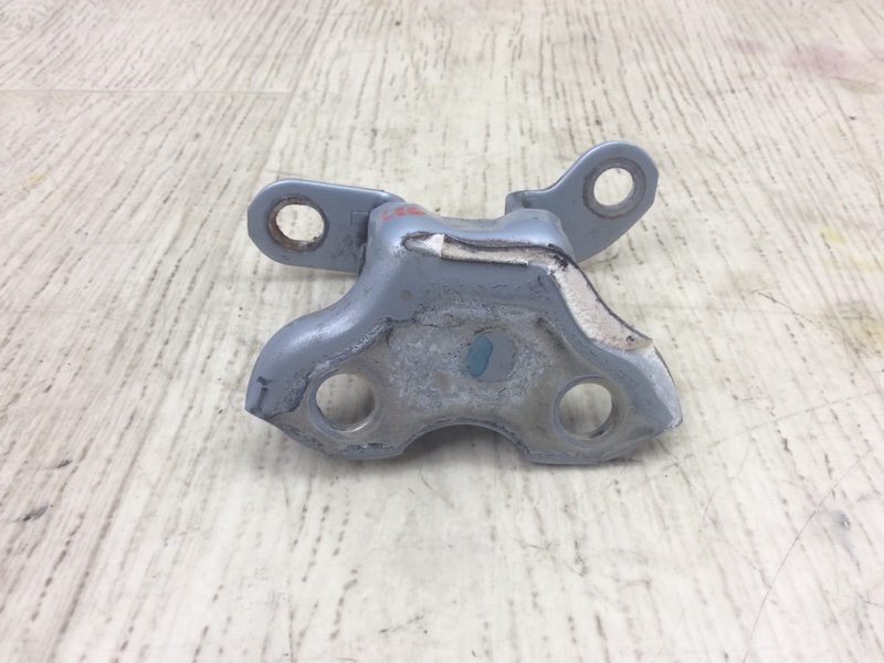 Петля двери верхняя задняя левая ES350 06-12 2011 SEDAN 3.5 2GR-FE