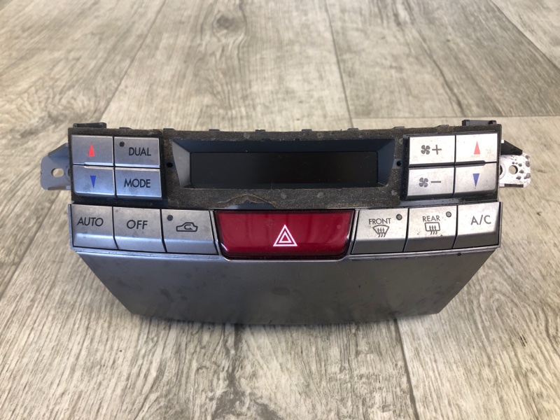 Блок управления печкой SUBARU LEGACY 09-15 BM 2012 SEDAN 3.6 EZ36 72311AJ03A Б/У