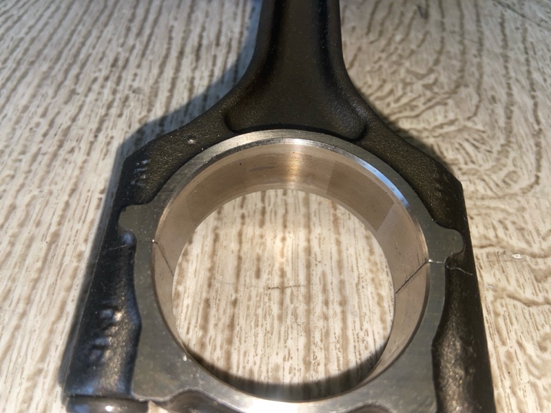 Шатун VOLKSWAGEN JETTA USA 10-17 162 2.0 CPLA