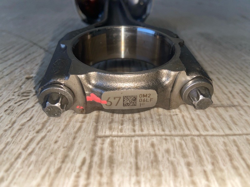 Шатун VOLKSWAGEN JETTA USA 10-17 162 2.0 CPLA