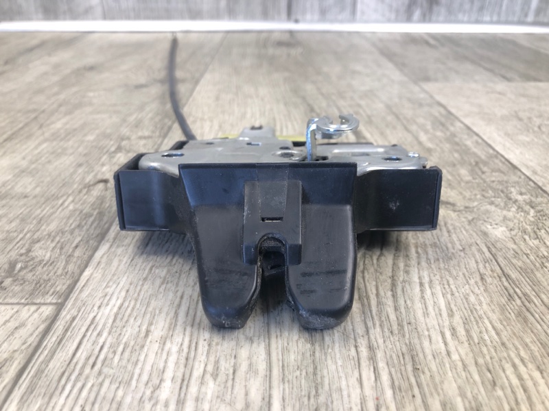 Замок крышки багажника LEGACY 09-15 BM 2012 SEDAN 3.6 EZ36