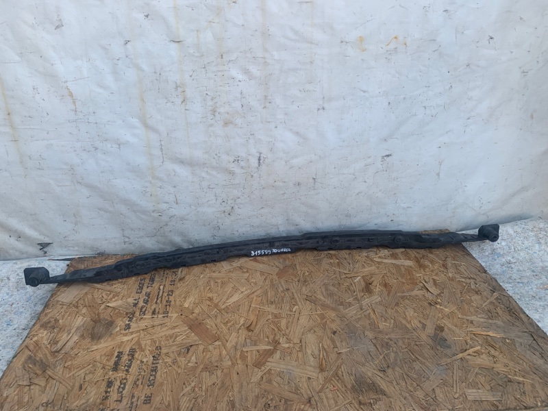 Кронштейн заднего бампера задний TOUAREG 02-10 2007 BHK 3.6