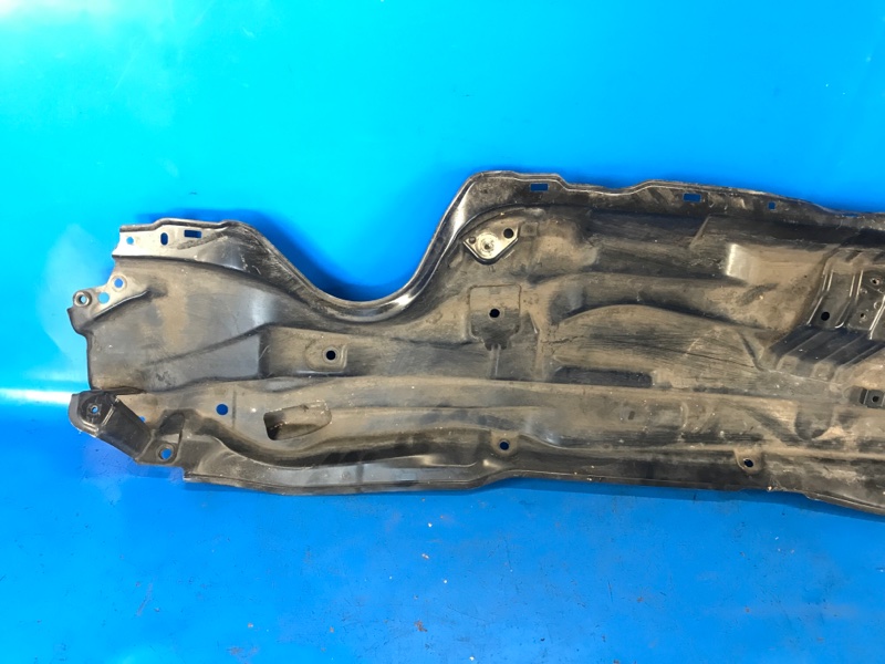 Поддон механизма дворников PRIUS - 30 09-17 2012 ZVW30 1.8 2ZRFXE