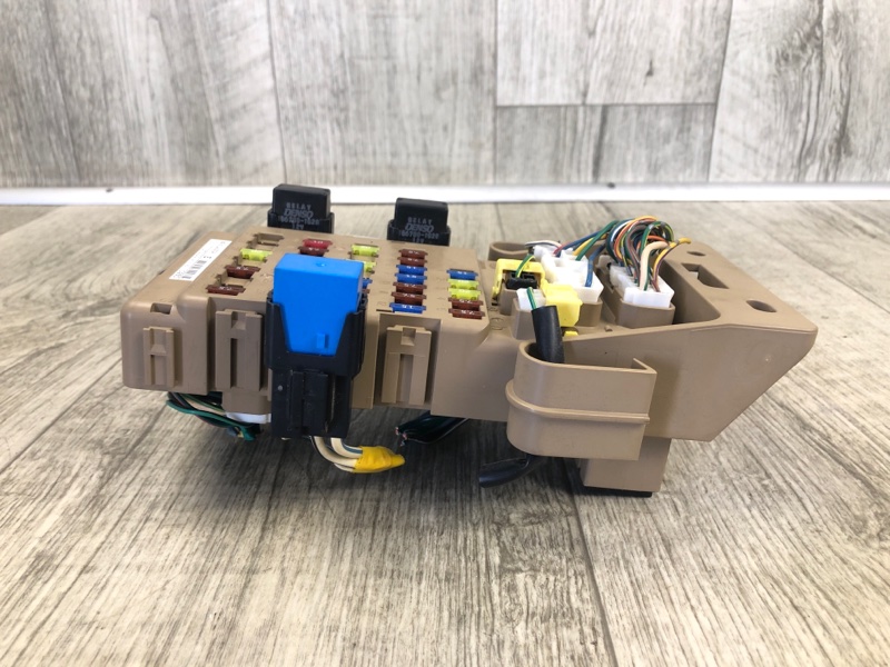 Блок предохранителей салон LEGACY 09-15 BM 2012 SEDAN 3.6 EZ36