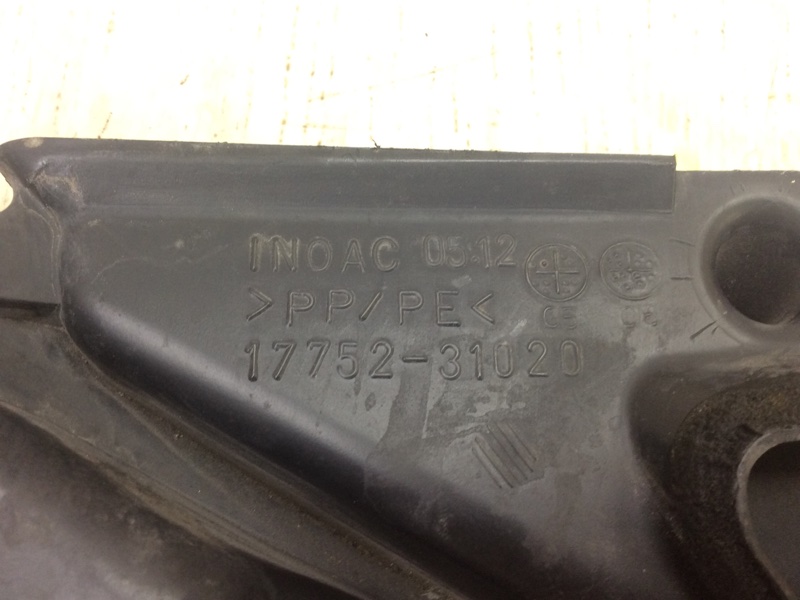 Воздухозаборник LEXUS ES350 06-12 SEDAN 3.5 2GR-FE