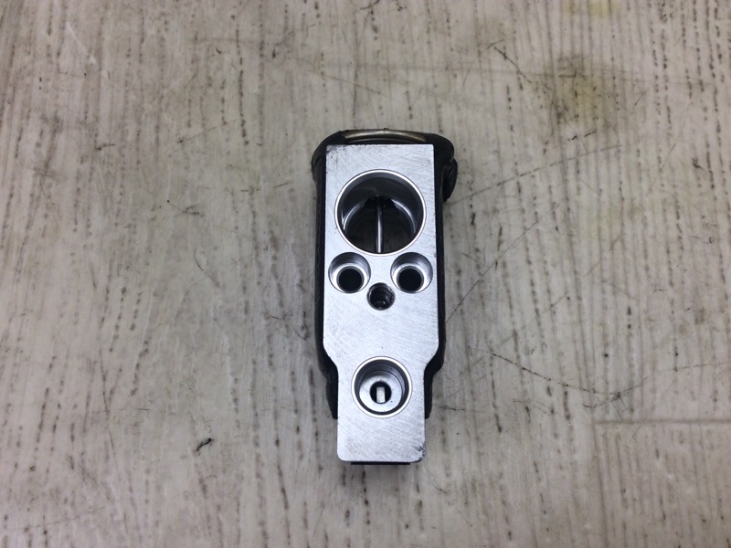 Клапан кондиционера ES350 06-12 2011 SEDAN 3.5 2GR-FE