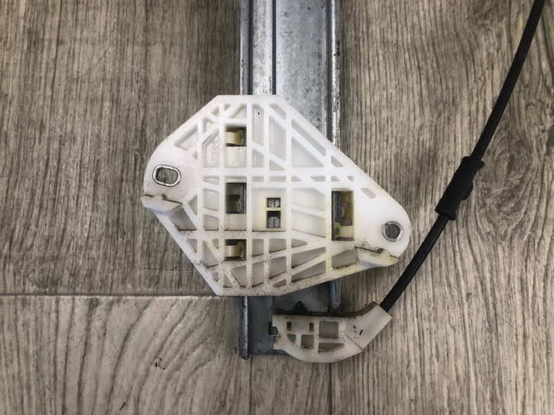 Стеклоподъемник задний правый LEGACY 09-15 BM 2012 SEDAN 3.6 EZ36