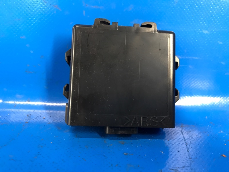Блок управления дав.в шинах PRIUS - 30 09-17 2012 ZVW30 1.8 2ZRFXE