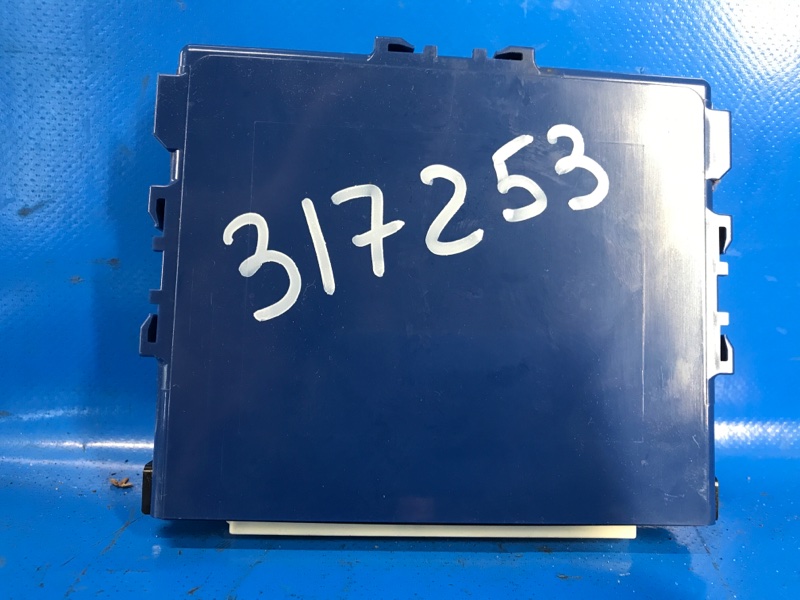 Блок иммобилайзера PRIUS - 30 09-17 2012 ZVW30 1.8 2ZRFXE