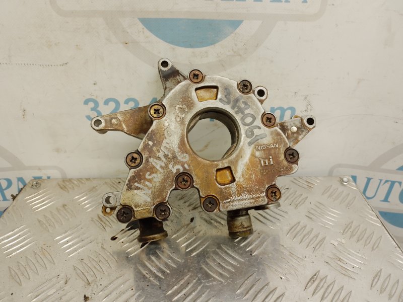 Масляный насос INFINITI QX56 / TITAN / ARMADA 04-16 15010-7S000 Б/У