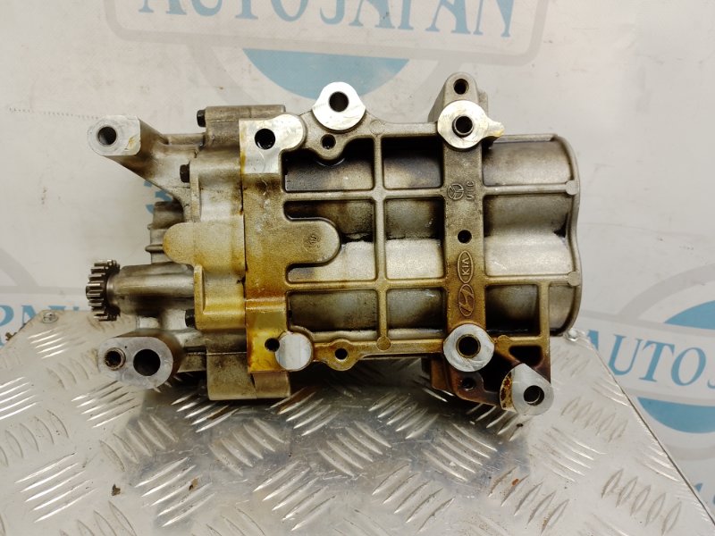 Масляный насос HYUNDAI SONATA YF 10-14 Седан 2.0 Масляный насос HYUNDAI SONATA YF 10-14 Седан 2.0