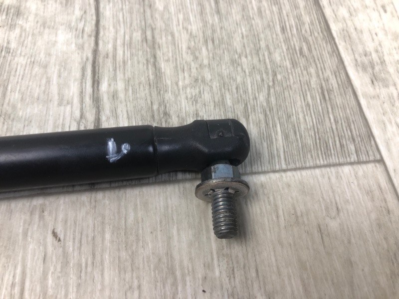 Амортизатор капота левый LEGACY 09-15 BM 2012 SEDAN 3.6 EZ36