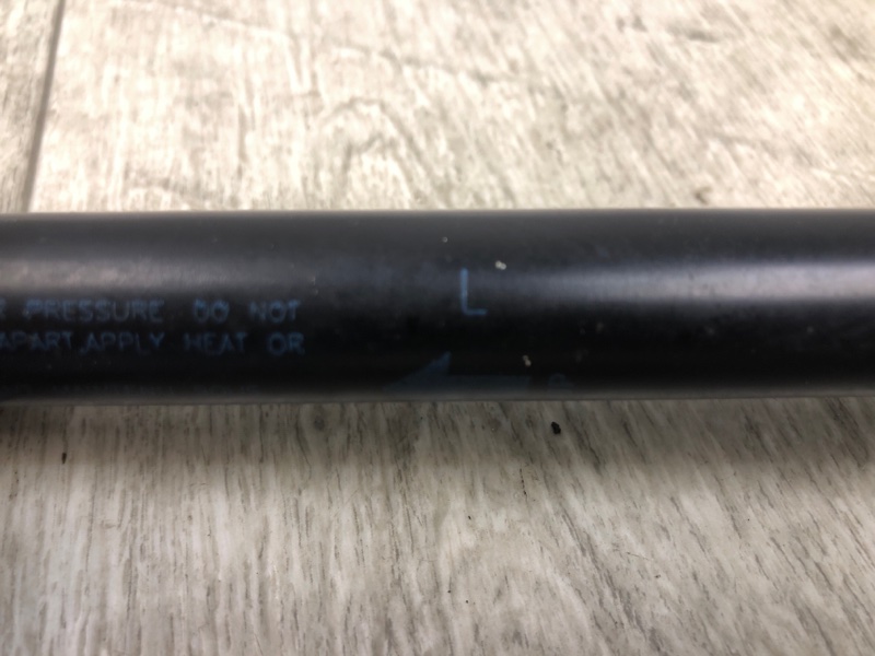 Амортизатор капота левый LEGACY 09-15 BM 2012 SEDAN 3.6 EZ36