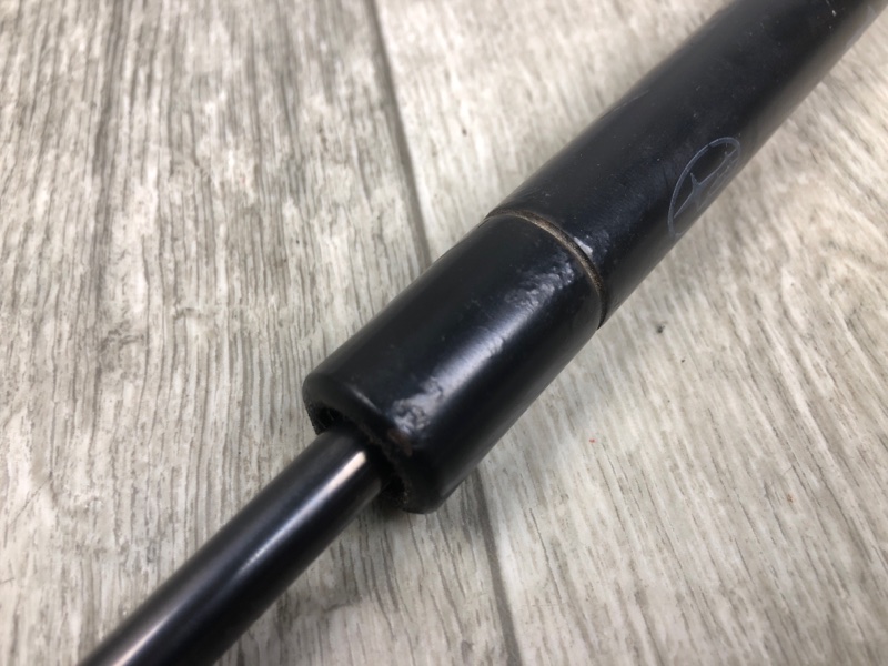 Амортизатор крышки багажника LEGACY 09-15 BM 2012 SEDAN 3.6 EZ36