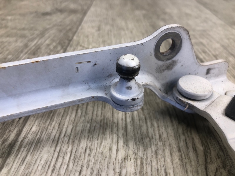 Петля крышки багажника левая LEGACY 09-15 BM 2012 SEDAN 3.6 EZ36