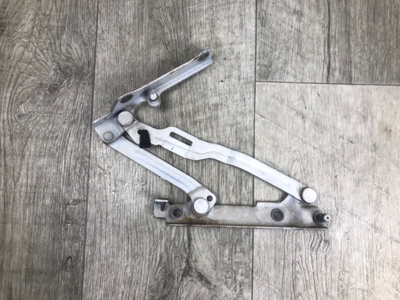 Петля крышки багажника правая SUBARU LEGACY 09-15 BM 2012 SEDAN 3.6 EZ36 57520AJ00A9P Б/У