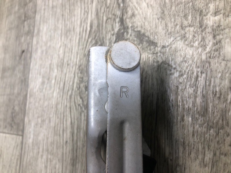 Петля крышки багажника правая LEGACY 09-15 BM 2012 SEDAN 3.6 EZ36