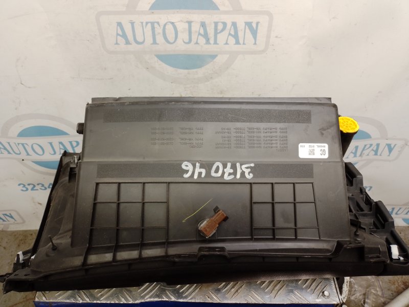 Бардачок Acura ILX 16-19