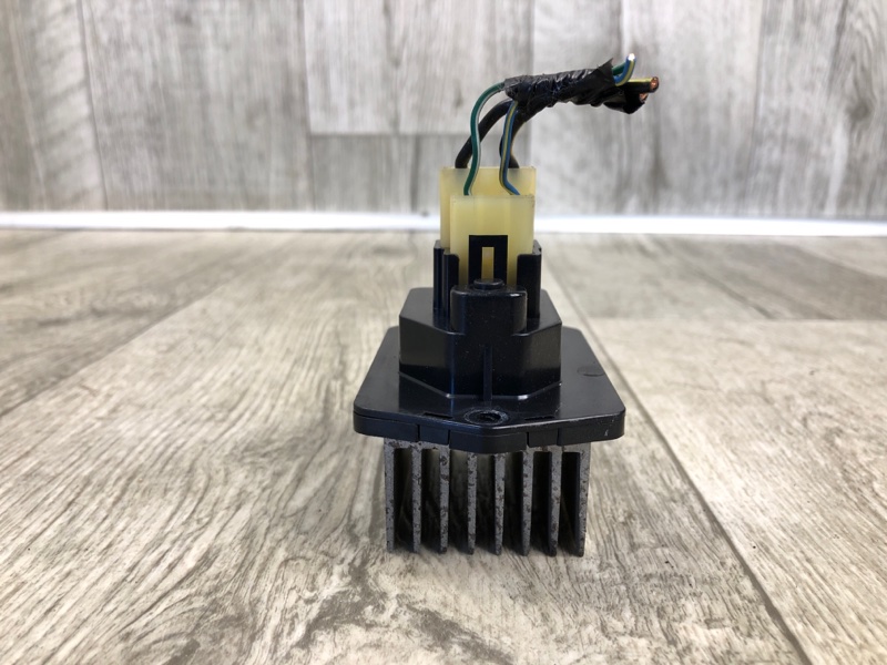 Резистор печки LEGACY 09-15 BM 2012 SEDAN 3.6 EZ36