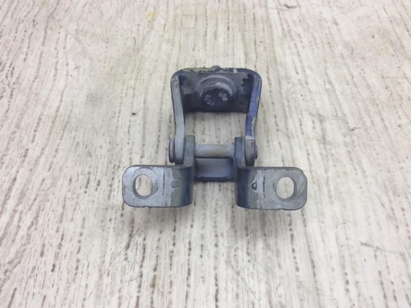 Петля крышки багажника TIGUAN 08-17 2011 5N 2.0 CCTA