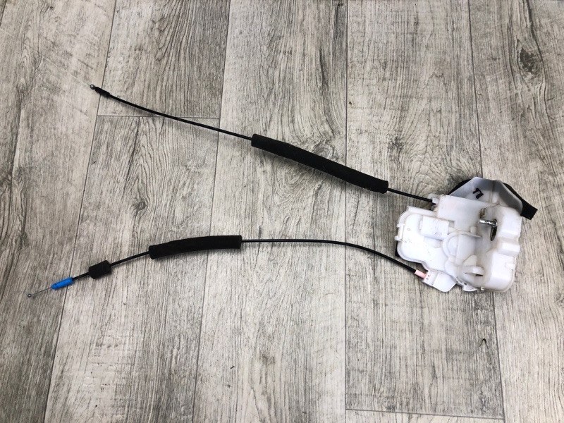 Замок двери задний левый SUBARU LEGACY 09-15 BM 2012 SEDAN 3.6 EZ36 61035AJ01A Б/У