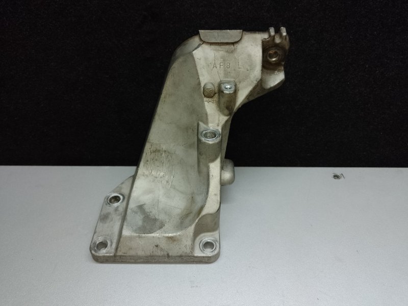 Кронштейн опоры двигателя левый INFINITI M35/M45 04-10 2008 3.5 VQ35HR 11233-AF800 Б/У