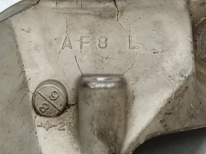 Кронштейн опоры двигателя левый M35/M45 04-10 2008 3.5 VQ35HR