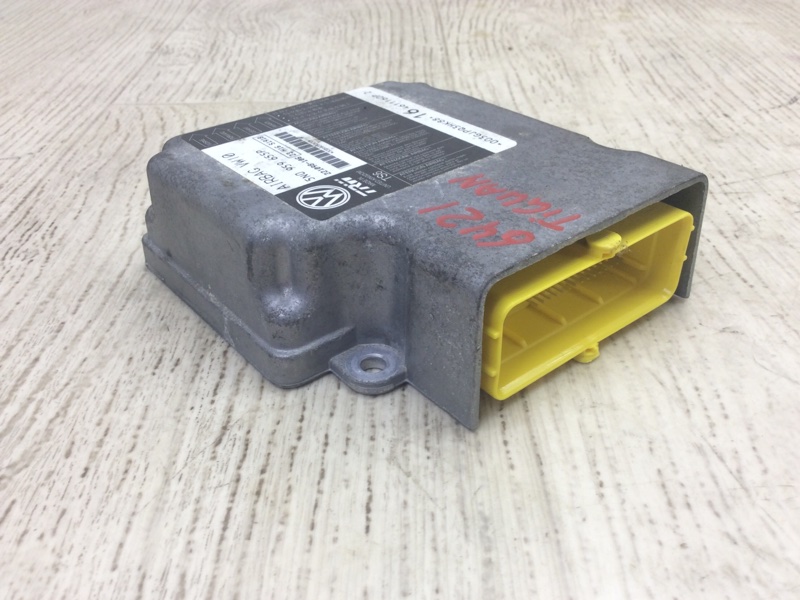 Блок управления AIRBAG VOLKSWAGEN TIGUAN 08-17 5N 2.0 CCTA