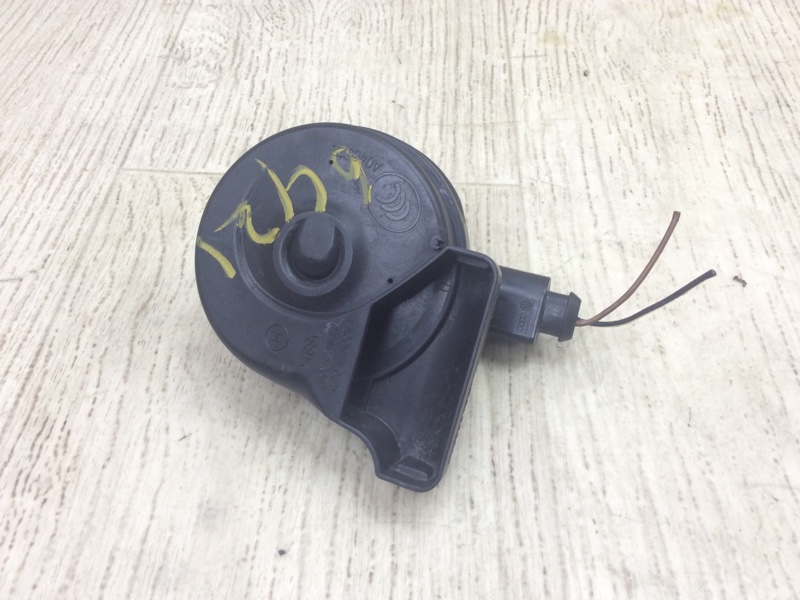 Запчасть сигнал VOLKSWAGEN TIGUAN 08-17 2011 5N 2.0 CCTA 5N0951223A Б/У Сигнал VOLKSWAGEN TIGUAN 08-17 2011 5N 2.0 CCTA 5N0951223A Б/У