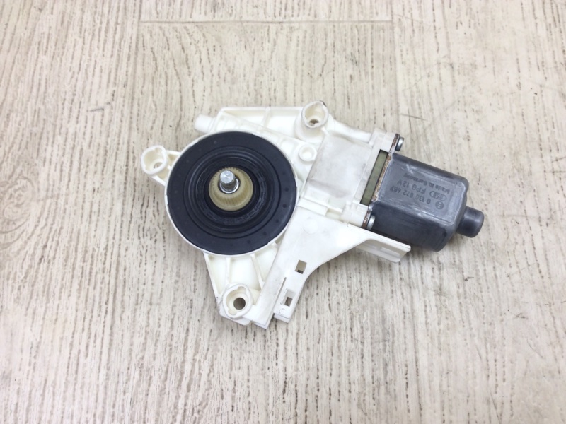 Моторчик стеклоподъемника передний левый VOLKSWAGEN TIGUAN 08-17 5N 2.0 CCTA