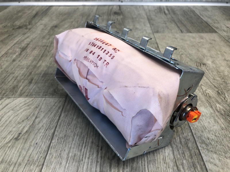 Подушка безопасности пассажира SUBARU LEGACY 09-15 BM 2012 SEDAN 3.6 EZ36 98271AJ03A Б/У