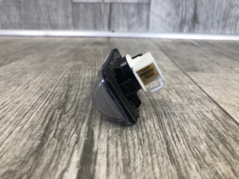 Подсветка номера LEGACY 09-15 BM 2012 SEDAN 3.6 EZ36