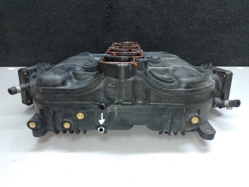 Коллектор впускной M35/M45 04-10 2008 3.5 VQ35HR