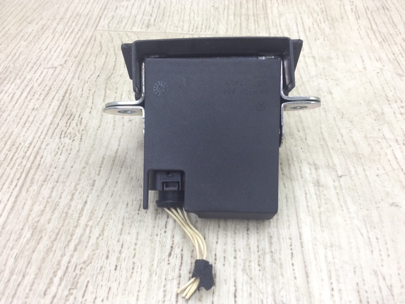 Замок крышки багажника TIGUAN 08-17 2011 5N 2.0 CCTA